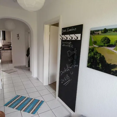 Beverlodge Apartment *